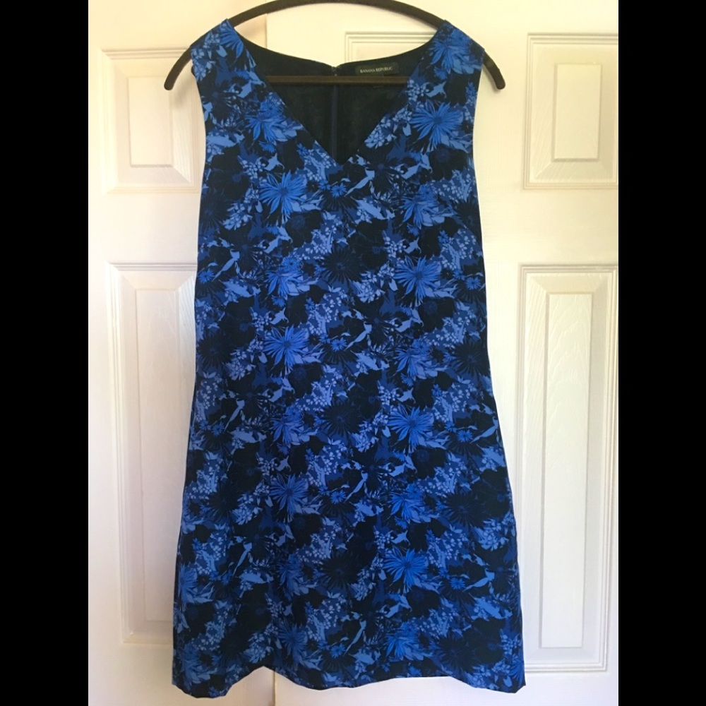 Banana Republic Sheath Dress